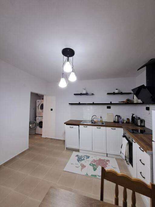 White House Apartments Haskovo Exterior foto