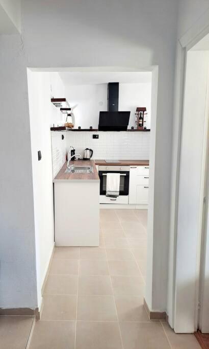 White House Apartments Haskovo Exterior foto